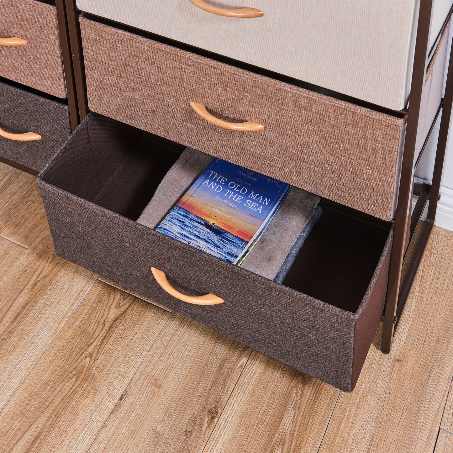 Decorative Modern Storage Chest Dresser with 5 Fabric Drawers